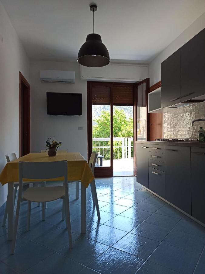 Mondello Valdesi Apartment Palermo Kültér fotó