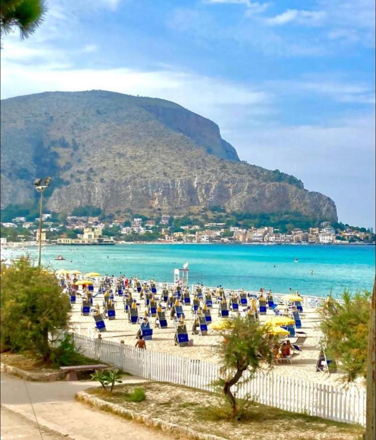 Mondello Valdesi Apartment Palermo Kültér fotó